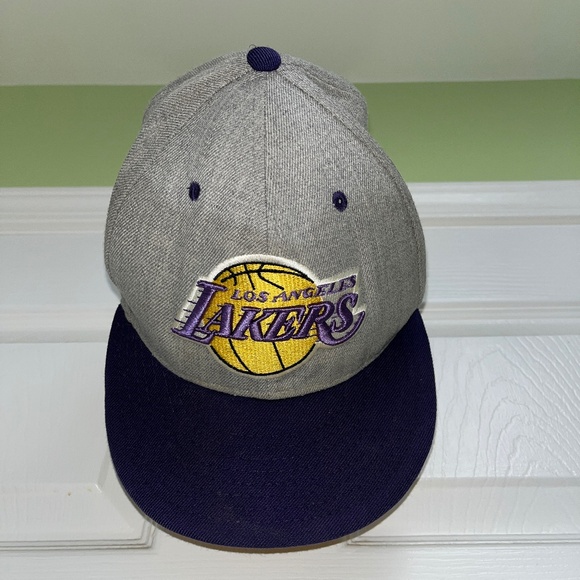 LA Lakers OS - Picture 9 of 12